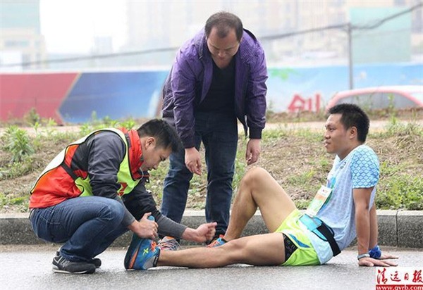 Hơn 12.000 người bị thương tại giải marathon ở Trung Quốc vì nhầm tưởng xà phòng là... bánh ngọt - Ảnh 6.