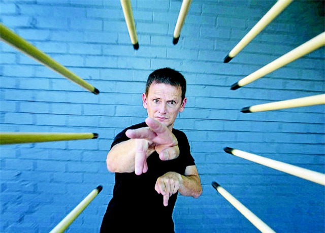 Anthony Kelly có phản xạ không ai sánh kịp.