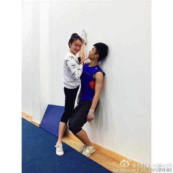 Tỏ tình đối phương với phương pháp kabe-don bằng... chân, bạn đã thử chưa? - Ảnh 6.