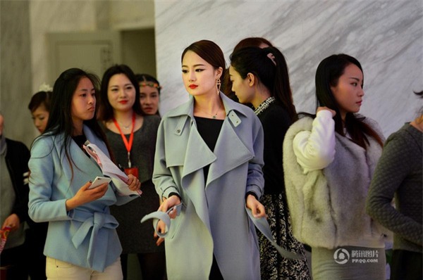 phẫu thuật nâng ngực