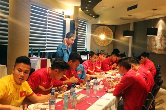 Tuyen Viet Nam duoc bo tri phong an rieng o Iran hinh anh