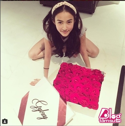 katun-khong-mac-quan-blogtamsuvn011