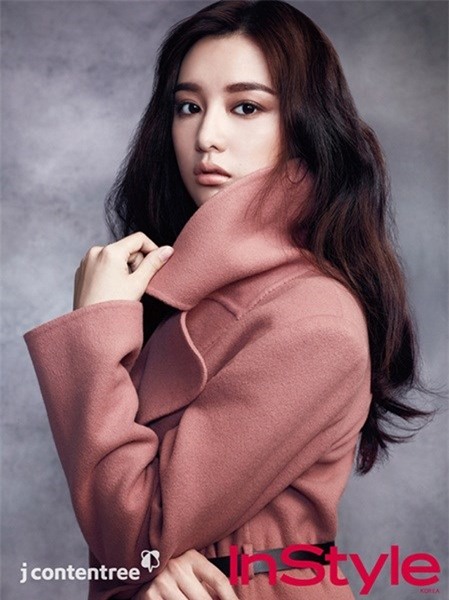 ngam-my-nhan-xinh-khong-kem-song-hye-kyo-trong-hau-due-mat-troi-blogtamsuvn012