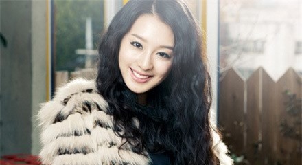 ngam-my-nhan-xinh-khong-kem-song-hye-kyo-trong-hau-due-mat-troi-blogtamsuvn04