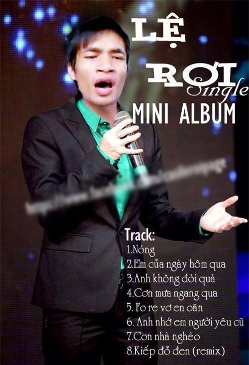 Sau một thời gian đình đám, ca sĩ Lệ Rơi giờ đã lại về quê trồng ổi!