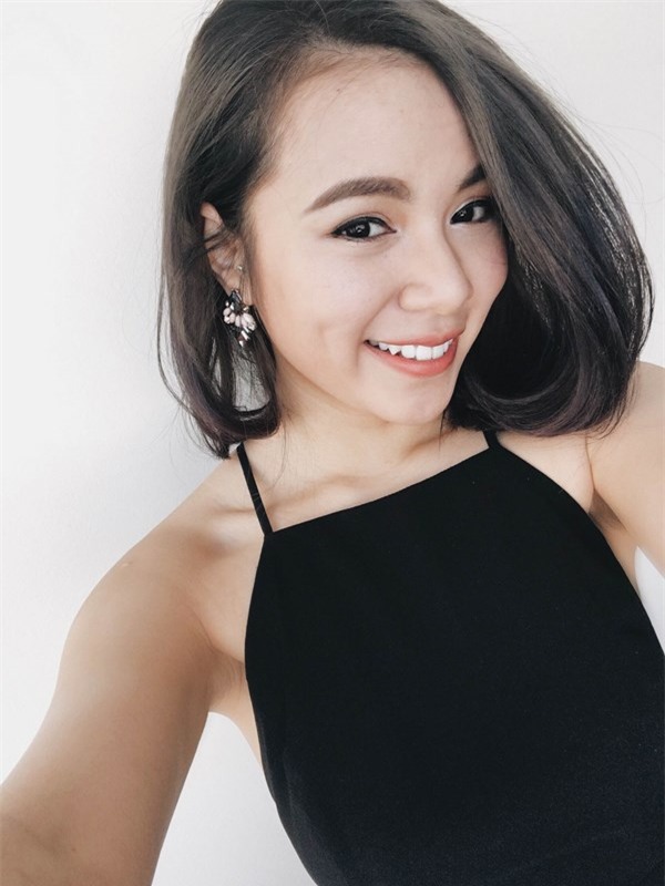 Tuyết Nhung được mời làm trợ giảng tại trường ĐH.