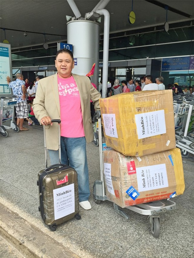 Dien vien Minh Beo bi bat giu o My hinh anh