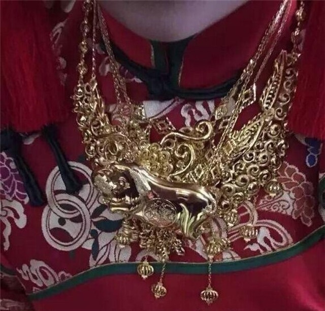 Thách cưới, phung phí, hoang phí, lễ cưới, chi phí cưới hỏi