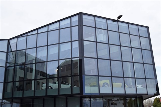 Dan xe ben trong bao tang Lamborghini hinh anh 1