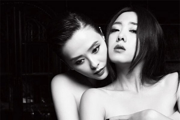 Khốn khổ với sếp đồng tính nữ