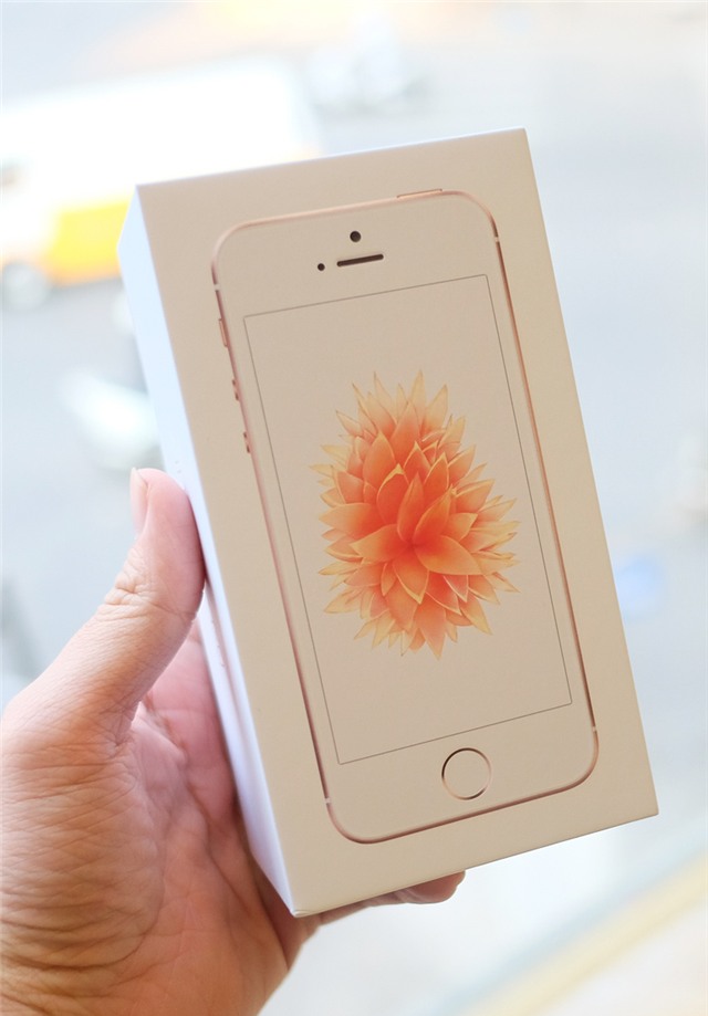 Hộp đựng iPhone SE