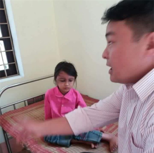 Lào Cai, cô giáo đánh học sinh, đình chỉ cô giáo đánh học sinh, Phòng GD-ĐT huyện Bát Xát