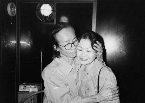 danh ca khanh ly: “ca doi toi mang on trinh cong son” hinh anh 4