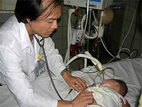 Sai lam cham con khi thay doi thoi tiet hinh anh 1