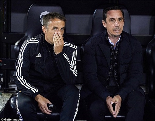 Gary Neville bị Valencia sa thải - Ảnh 2.