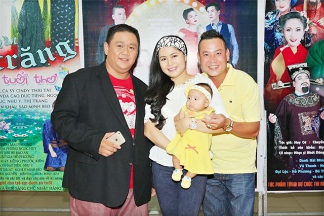'Me Minh Beo muon sang My gap con trai' hinh anh 1