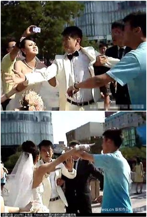 Video: Đang làm đám cưới, bạn trai cũ của chú rể bỗng xuất hiện cướp... chồng - Ảnh 2.