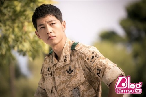 song-joong-ki-hau-due-mat-troi-blogtamsuvn034