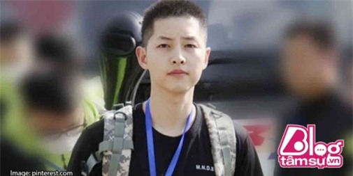 song-joong-ki-hau-due-mat-troi-blogtamsuvn004