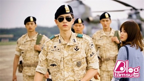 song-joong-ki-hau-due-mat-troi-blogtamsuvn032