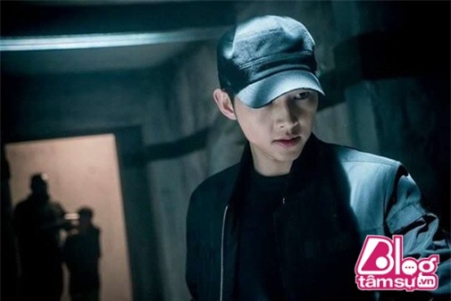 song-joong-ki-hau-due-mat-troi-blogtamsuvn014