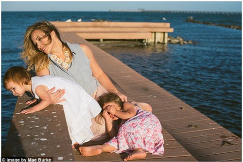 bo anh me keo ao cho 2 con bu ben bo bien dep ngot ngao - 11