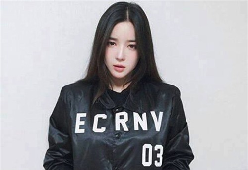 Nữ du học sinh Nguyễn Diệu Anh