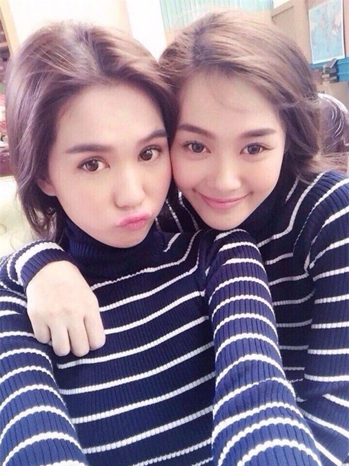 Ngọc Trinh và Linh Chi khiến nhiều người lầm tưởng họ là chị em song sinh