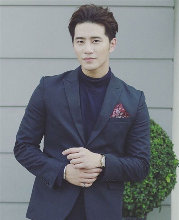 bạn trai Katun trong Tình yêu không có lỗi 4