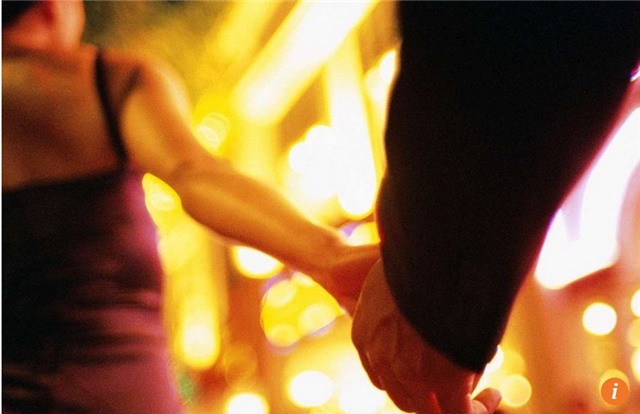 gai 1 doi chong bao tay chi tien ty ken chong dai gia hinh anh 1