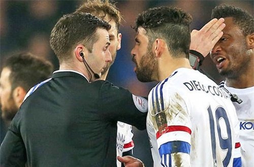 costa chinh thuc nhan an phat vi hanh vi “chong doi” trong tai hinh anh 1