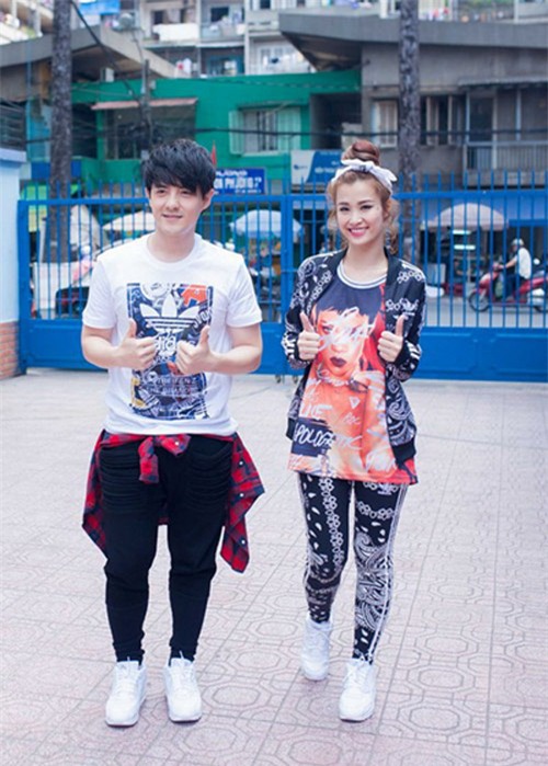 soi phong cach cap doi khong scandal hiem hoi cua vbiz - 10