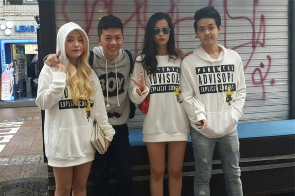 soi phong cach cap doi khong scandal hiem hoi cua vbiz - 1