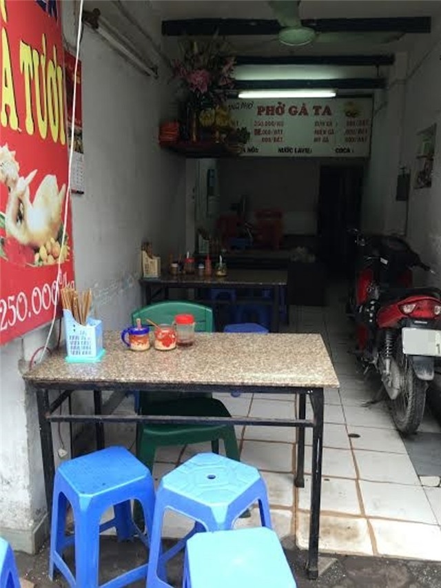 bát phở 300 nghìn ở Hà Nội, những quán phở chặt chém ở Hà Nội,quán ăn chặt chém
