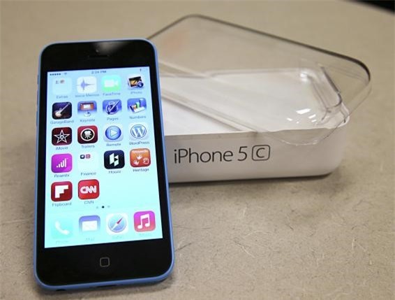 Cong cu FBI be khoa iPhone co the bi phat tan hinh anh 1