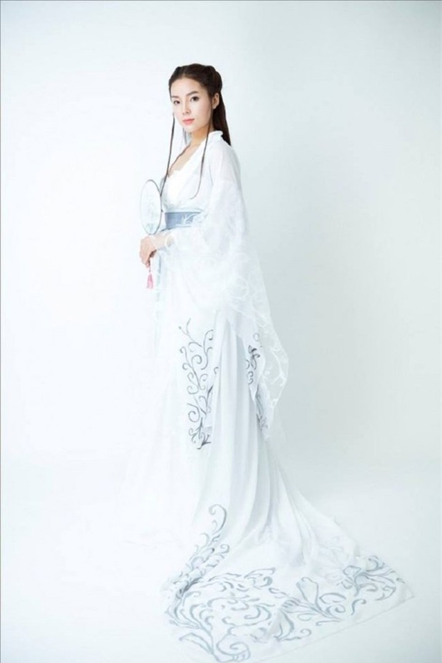 my nhan viet xau - dep khi hoa giai nhan trong game hinh anh 13