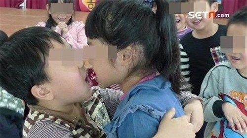 soc voi hinh anh tre mau giao hon nhau hinh anh 2