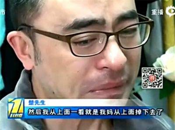 Me nhay lau tu tu kiem tien con trai chua benh 3