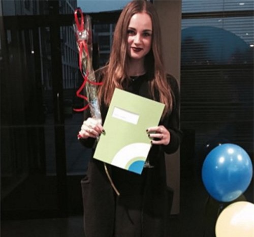 nhan sac “dong long nguoi” cua ai nu nha bergkamp hinh anh 8