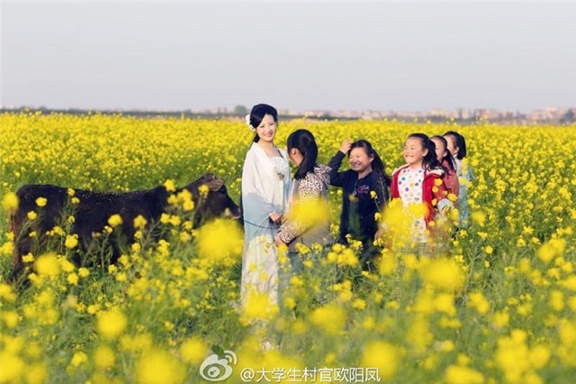 nu quan chuc trung quoc hoa 