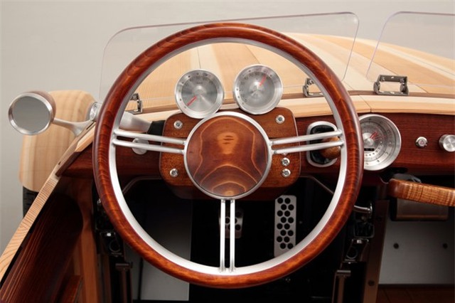 "hut hon" truoc ve dep tinh te cua xe toyota bang go hinh anh 20