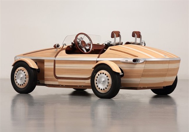 "hut hon" truoc ve dep tinh te cua xe toyota bang go hinh anh 5