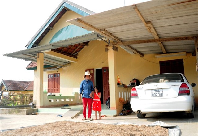 Bi kich o lang ty phu tai dinh cu thuy dien hinh anh 2