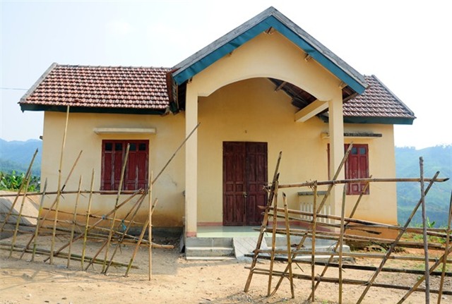 Bi kich o lang ty phu tai dinh cu thuy dien hinh anh 3