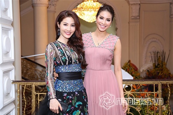 Phạm Hương khoe giọng hát livec cực đỉnh 5