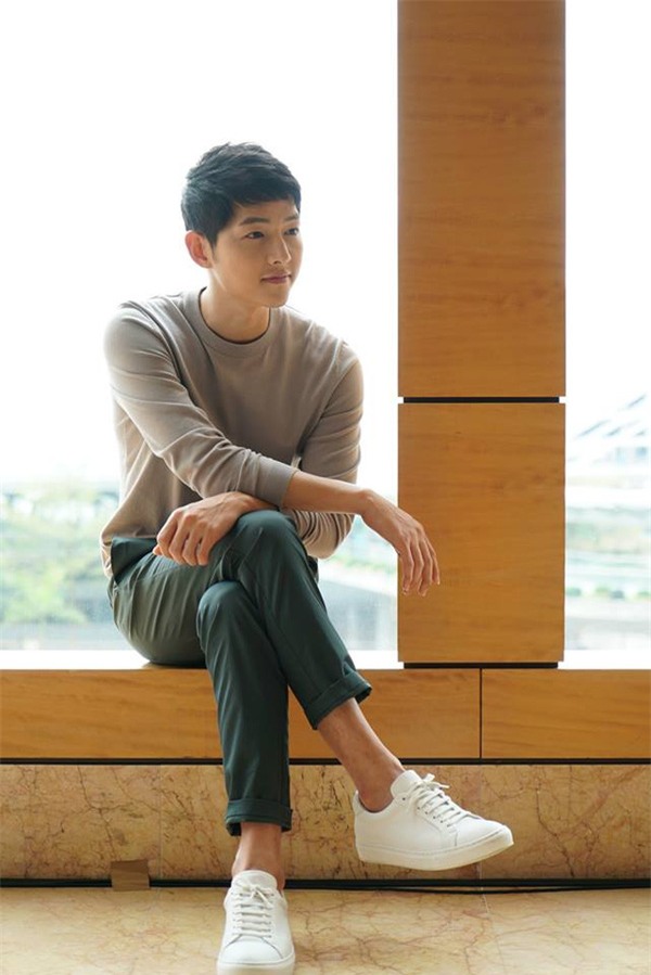 Song Hye Kyo - Song Joong Ki đẹp lung linh như đôi tình nhân ở Hồng Kông - Ảnh 10.