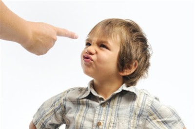 Góc phụ huynh, con cãi bố mẹ, trẻ phản biện, trẻ tranh luận