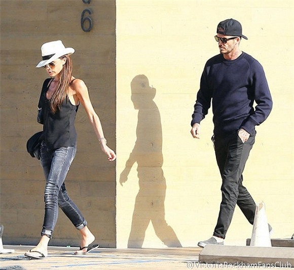   Vợ chồng David Beckham 'trốn con' đi hẹn hò cùng nhau 0
