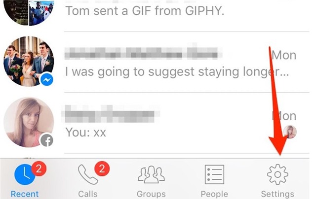 Sau đó nhấn vào biểu tượng hình răng cưa (Setting) ở góc dưới bên phải cửa sổ ứng dụng