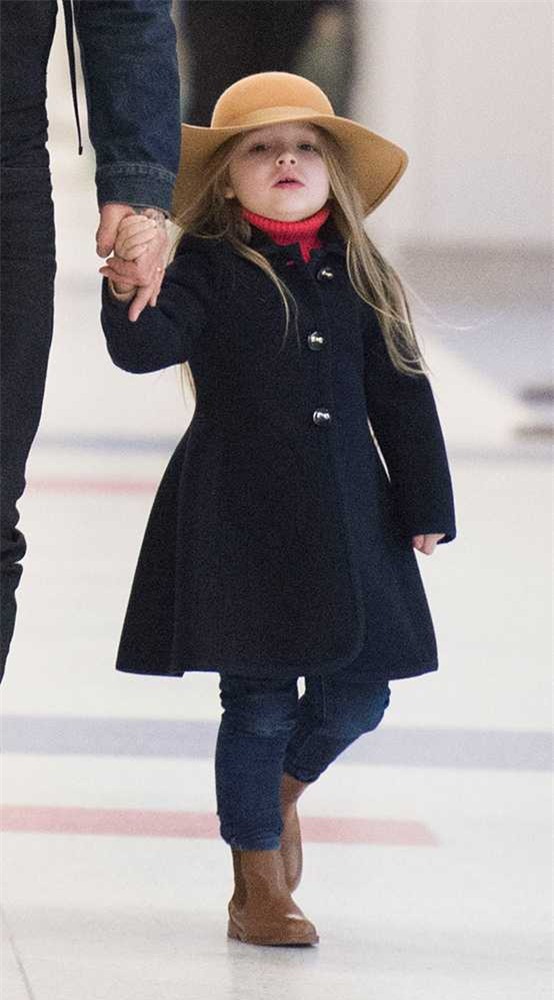 Harper Beckham là thần tượng thời trang các vị phụ huynh muốn con mình noi theo - Ảnh 5.